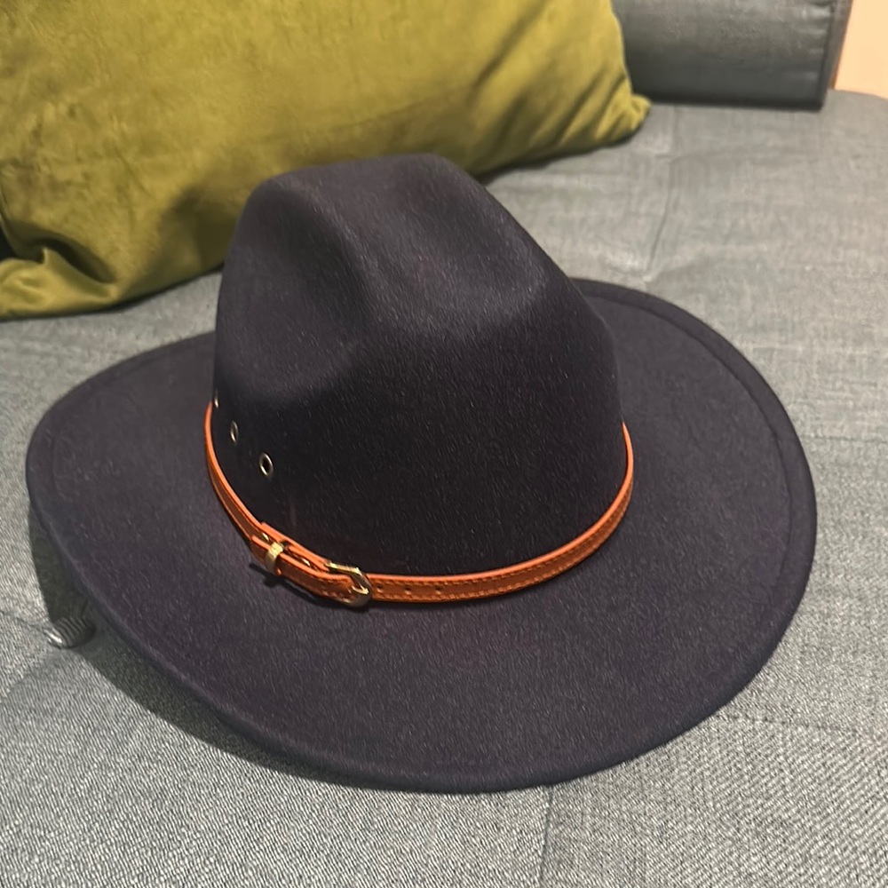 Black Wide-Brim Fedora Hat with Brown Band